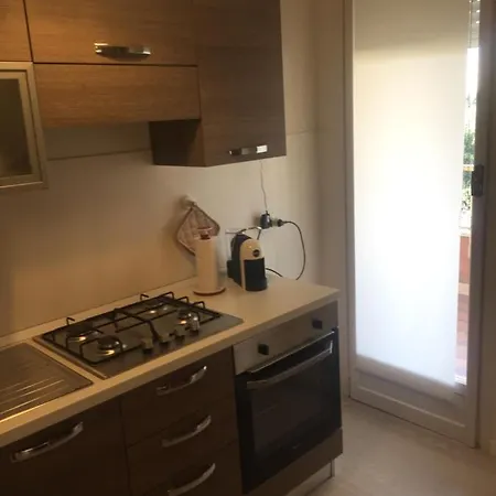 A Due Passi Dal Mare Apartment *